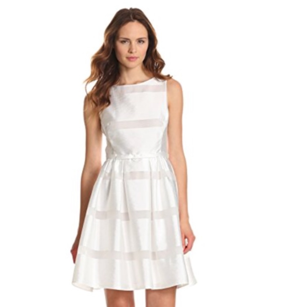 Wedding White Taylor Brand Dress 👗